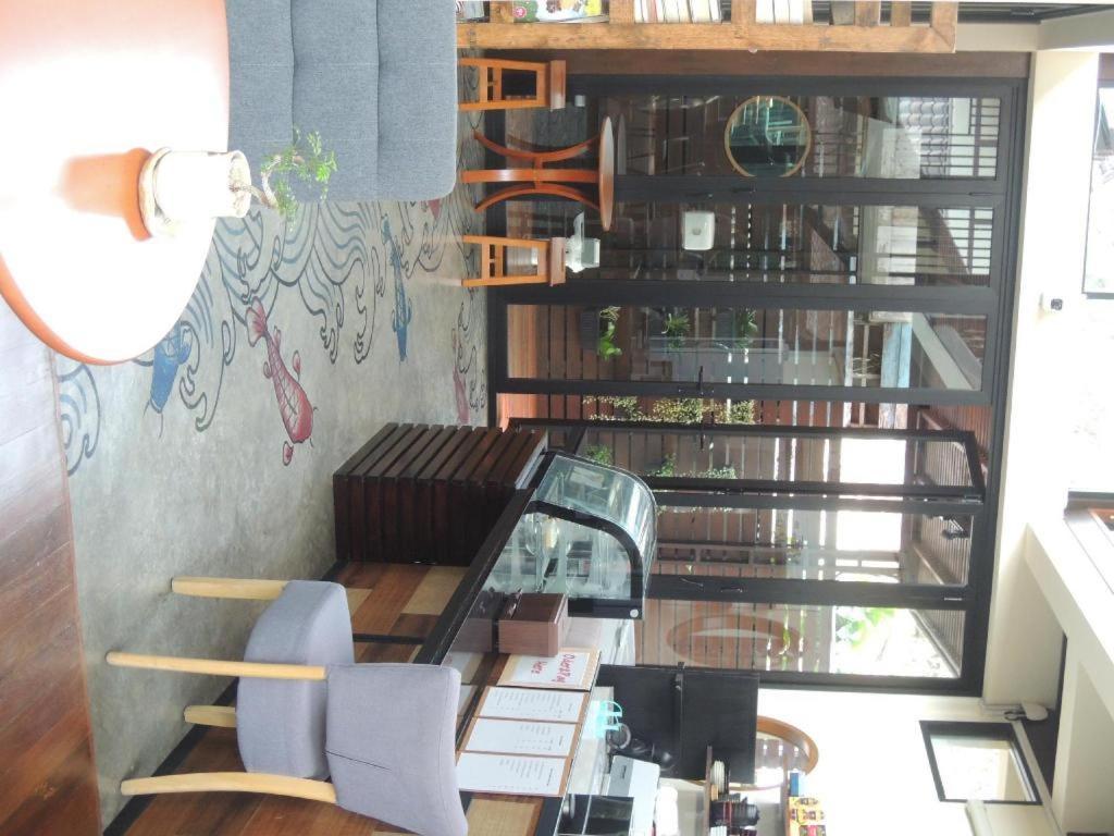 Aiims Tales Canal Boutique House Bangkok Exteriör bild