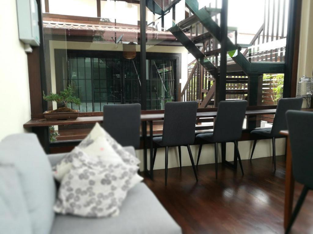 Aiims Tales Canal Boutique House Bangkok Exteriör bild