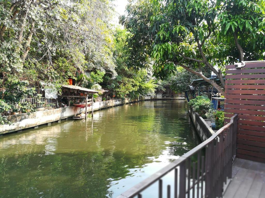 Aiims Tales Canal Boutique House Bangkok Exteriör bild